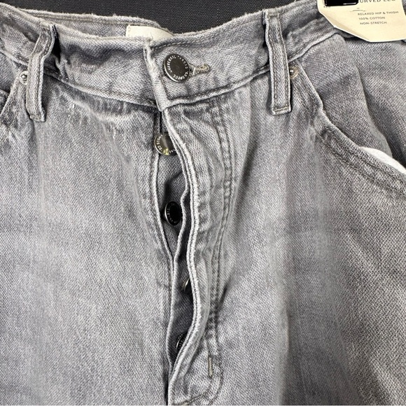 Universal Thread Women’s High-Rise Curved Leg Gray Denim Jeans Size 16 - Picture 4 of 9